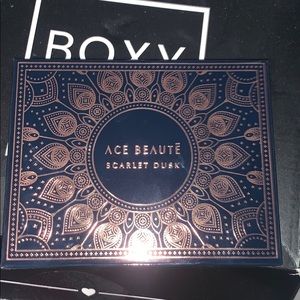 Ace beauty eyeshadow palette